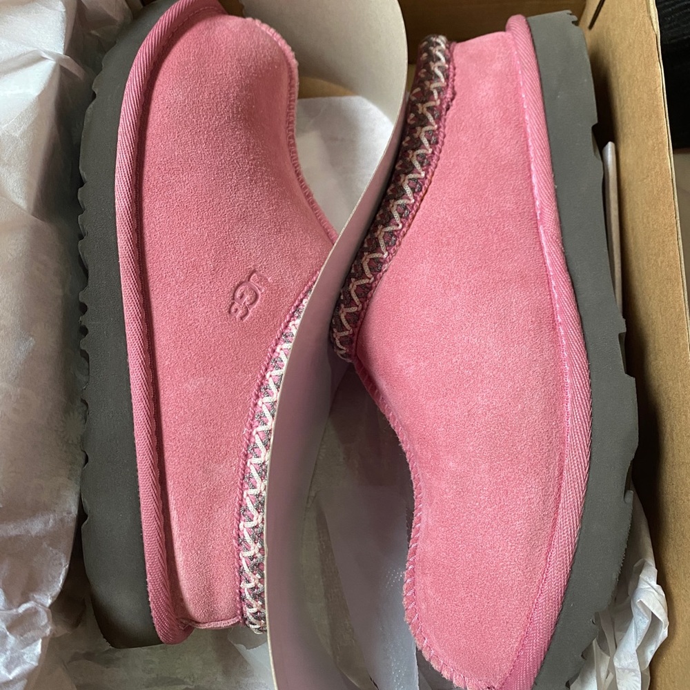 Ugg Tasman slippers pink